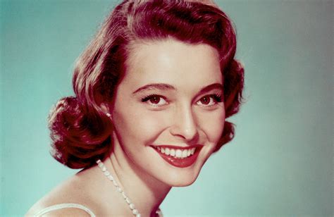 patricia neal height|when was patricia neal born.